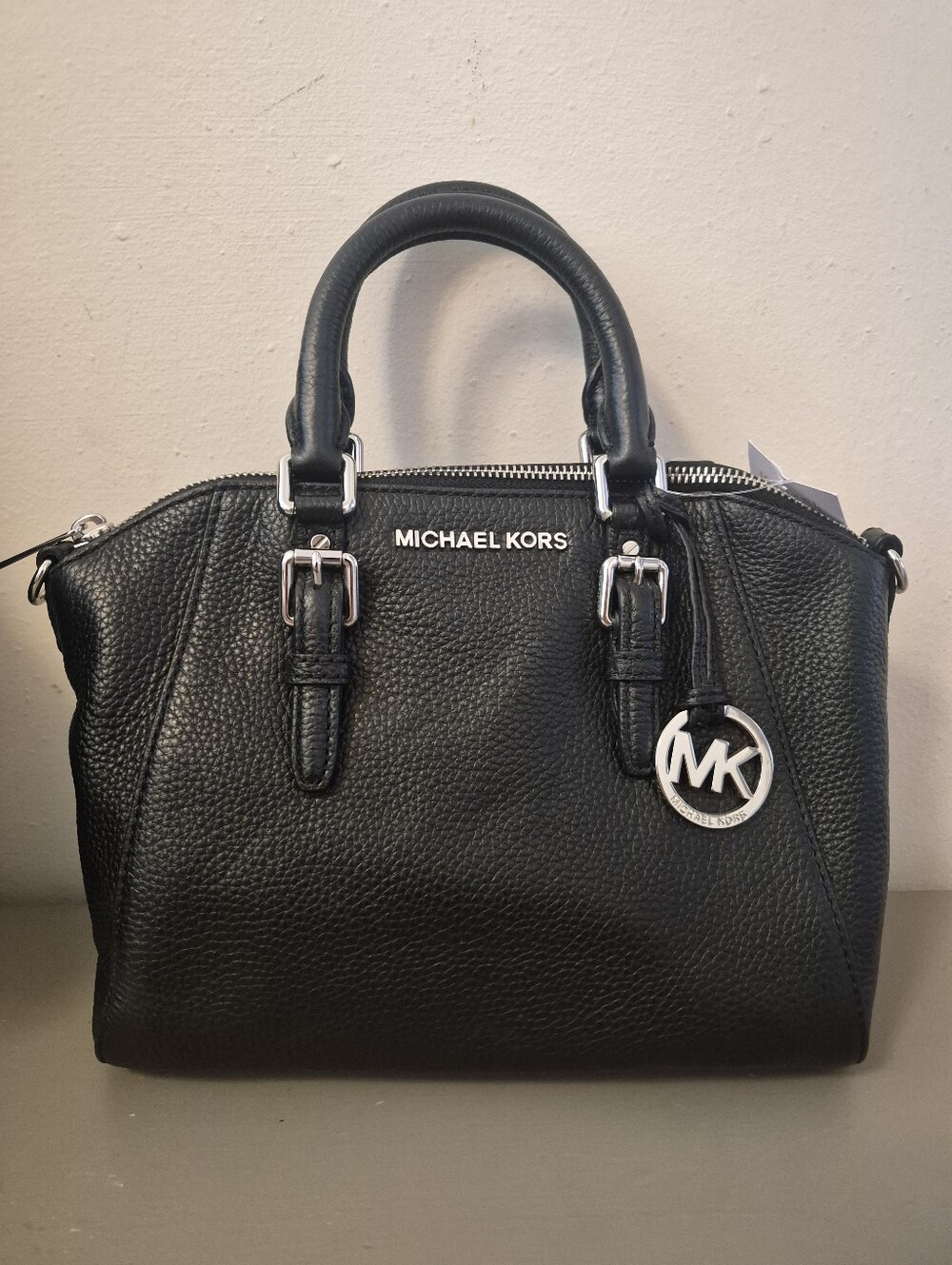 NWT Micheal Kors Bag W/ Crossbody Strap